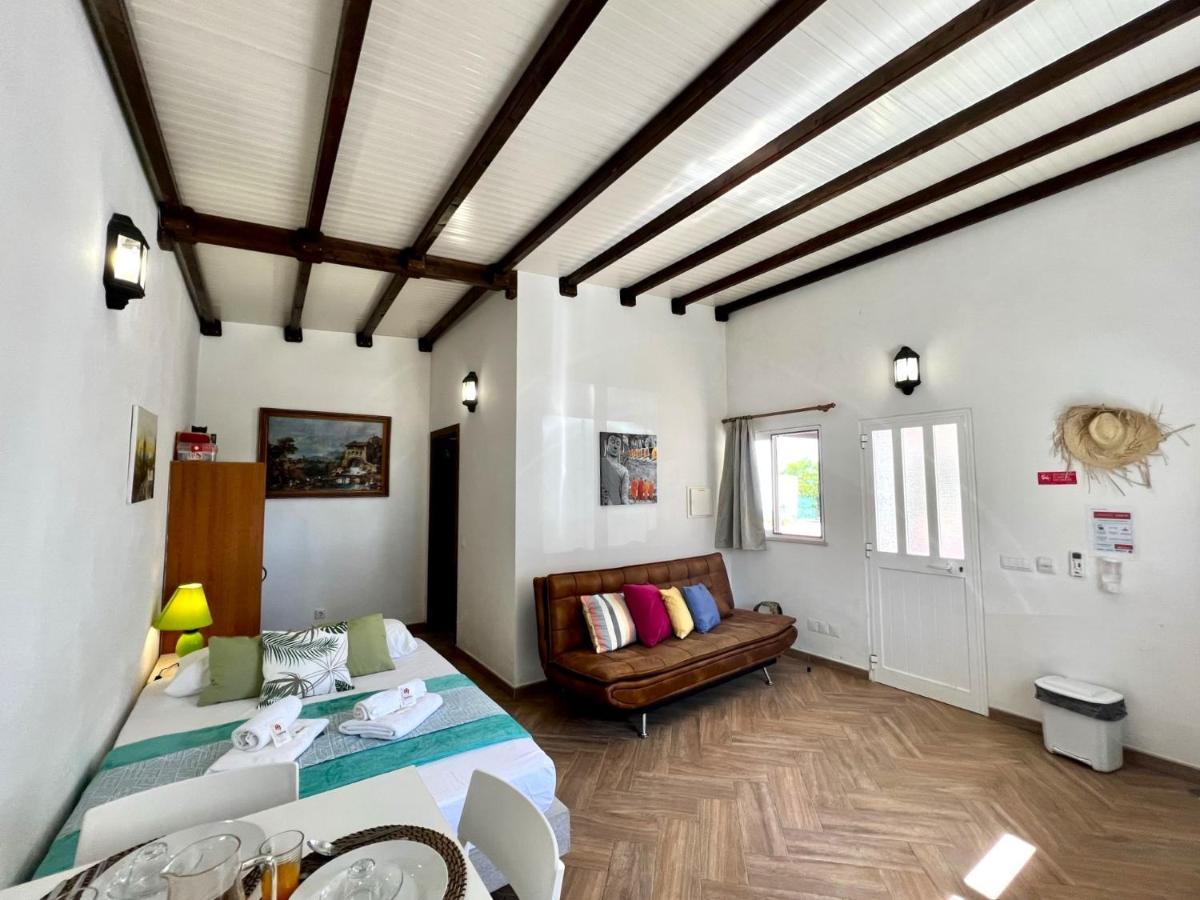 Tavira Vila Formosa 1 With Pool By Homing Exterior photo